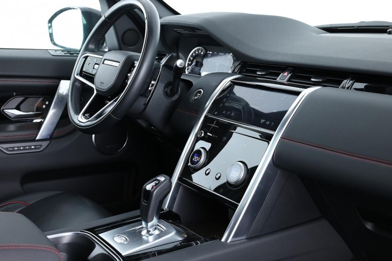 Land Rover DISCOVERY SPORT P300e R-Dynamic SE Automaat | PANORAMADAK | Full LED | LEDER | EL. Stoel | PHEV