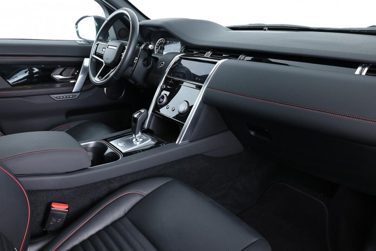 Land Rover DISCOVERY SPORT P300e R-Dynamic SE Automaat | PANORAMADAK | Full LED | LEDER | EL. Stoel | PHEV