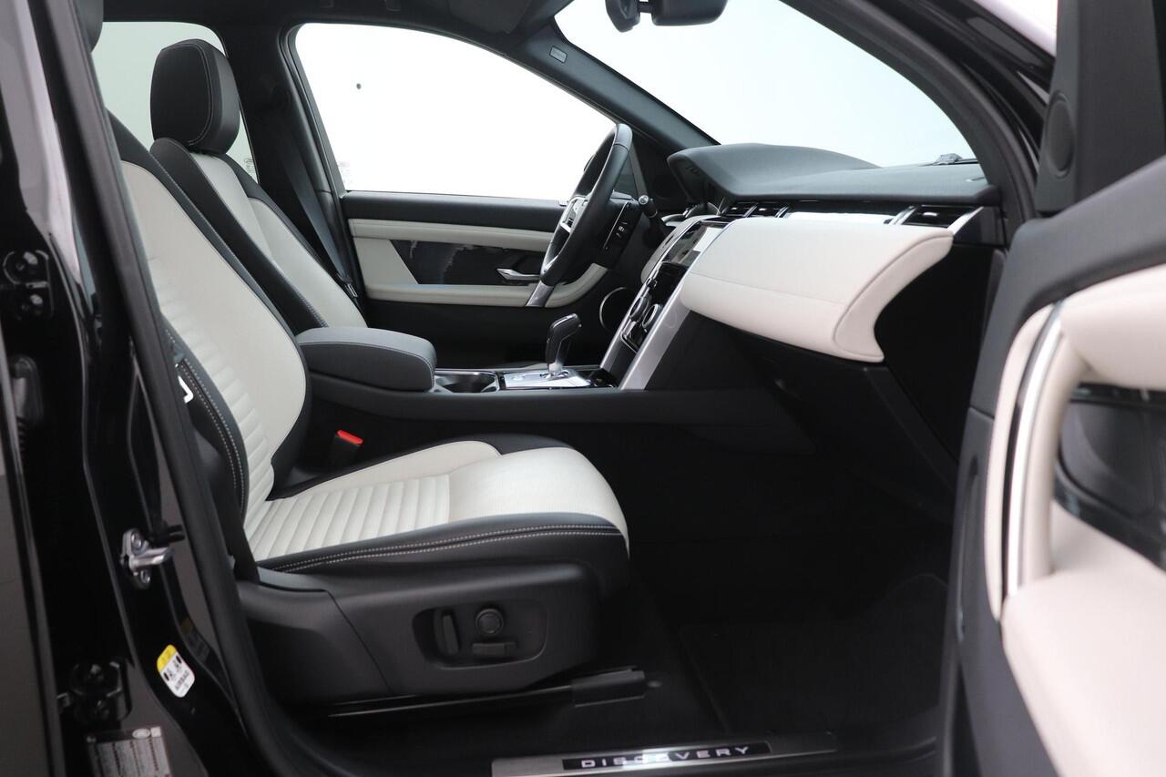 Land Rover DISCOVERY SPORT P300e PHEV Dynamic SE | Panoramadak | Trekhaak | 360° Camera | ACC | Stoel+Stuurvewarming