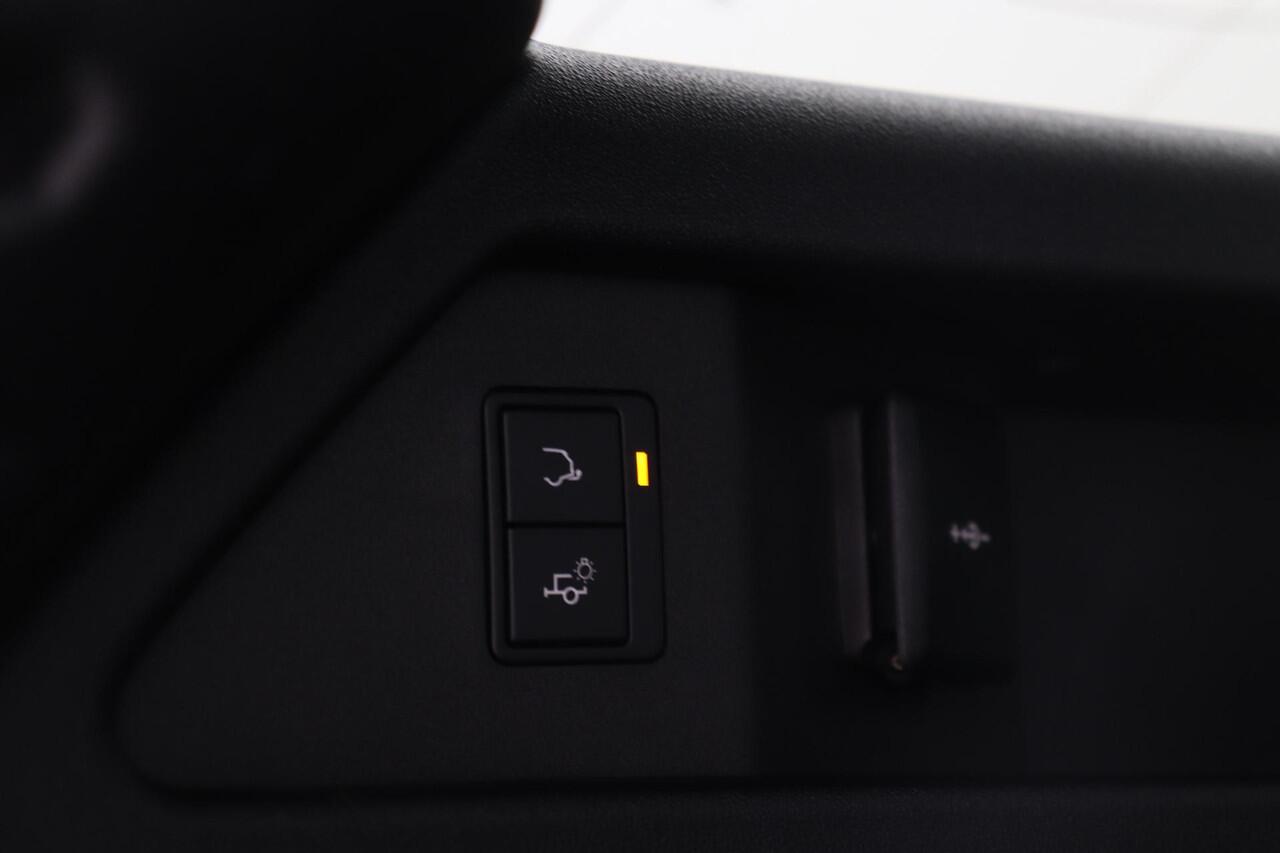 Land Rover DISCOVERY SPORT P270e PHEV Dynamic SE | ACC | Meridian Surround | Trekhaak | BLIS | Panoramadak