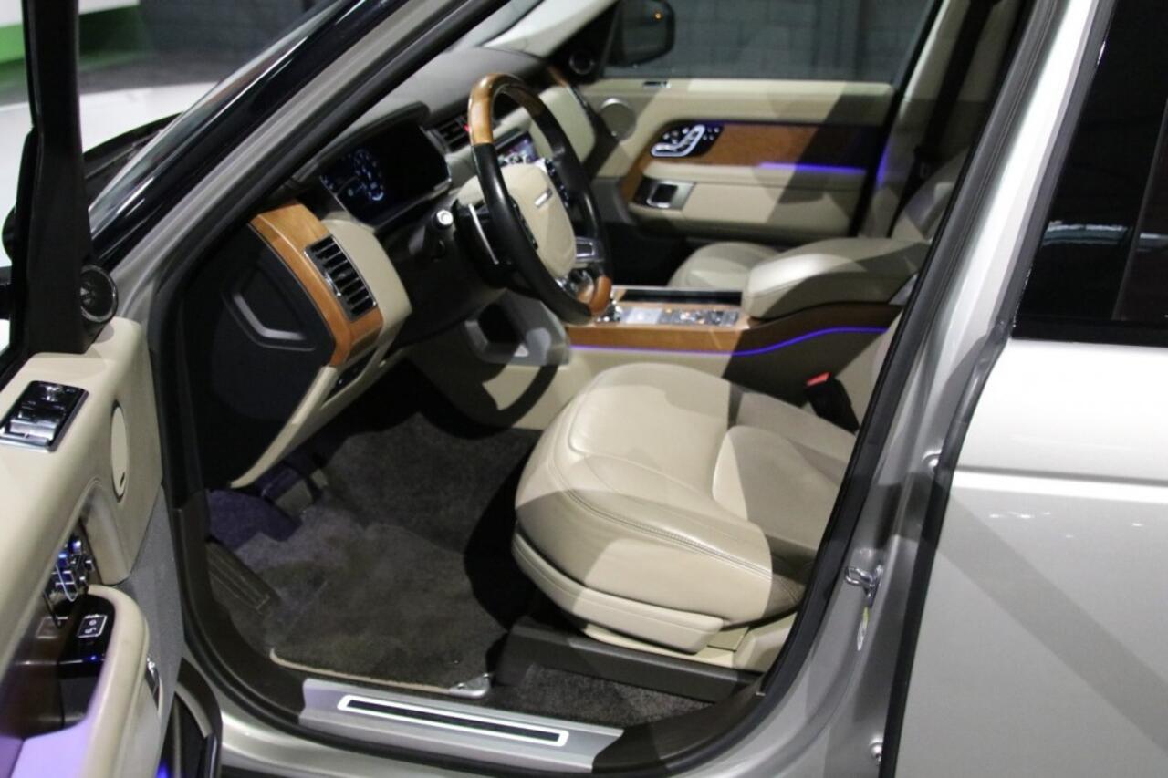 Land Rover RANGE ROVER P400e Autobiography Hybrid LWB Vol
