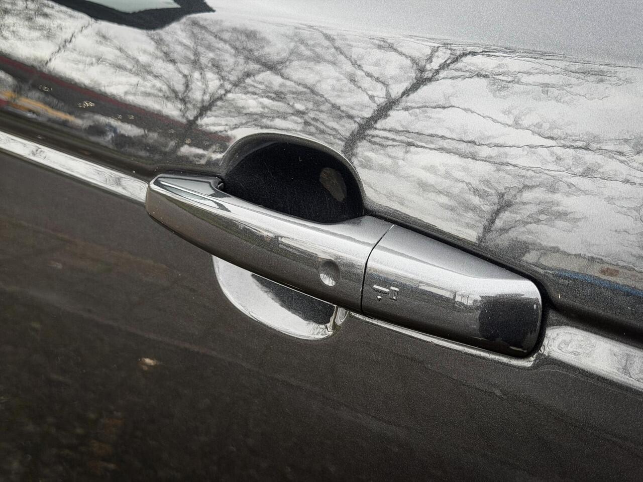 Land Rover RANGE ROVER P400e Westminster Vogue Limited Edition|Pano|HUD|360°|Matrix|Trekhaak