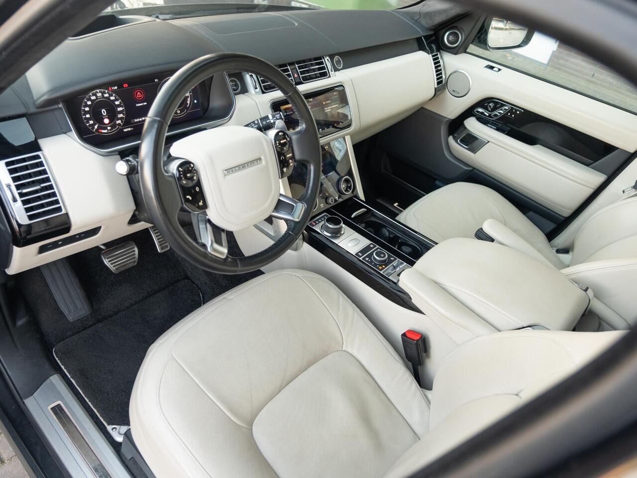 Land Rover RANGE ROVER 2.0 P400e Vogue | Merdian Sound | HUD | Volleder | Matrix Led | Verw stuur | Connect Pro | SoftClose | Alc hemel | 360 Cam | Dual view | CarPlay | Keyless | Etc.. Org NL