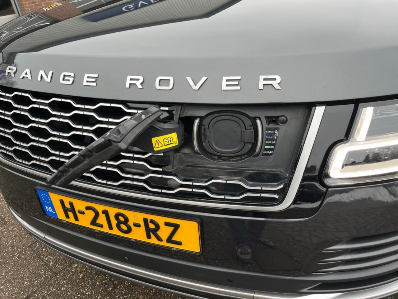 Land Rover RANGE ROVER 2.0 P400E NL AUTO,SFEER VERL,HUD,PANO.