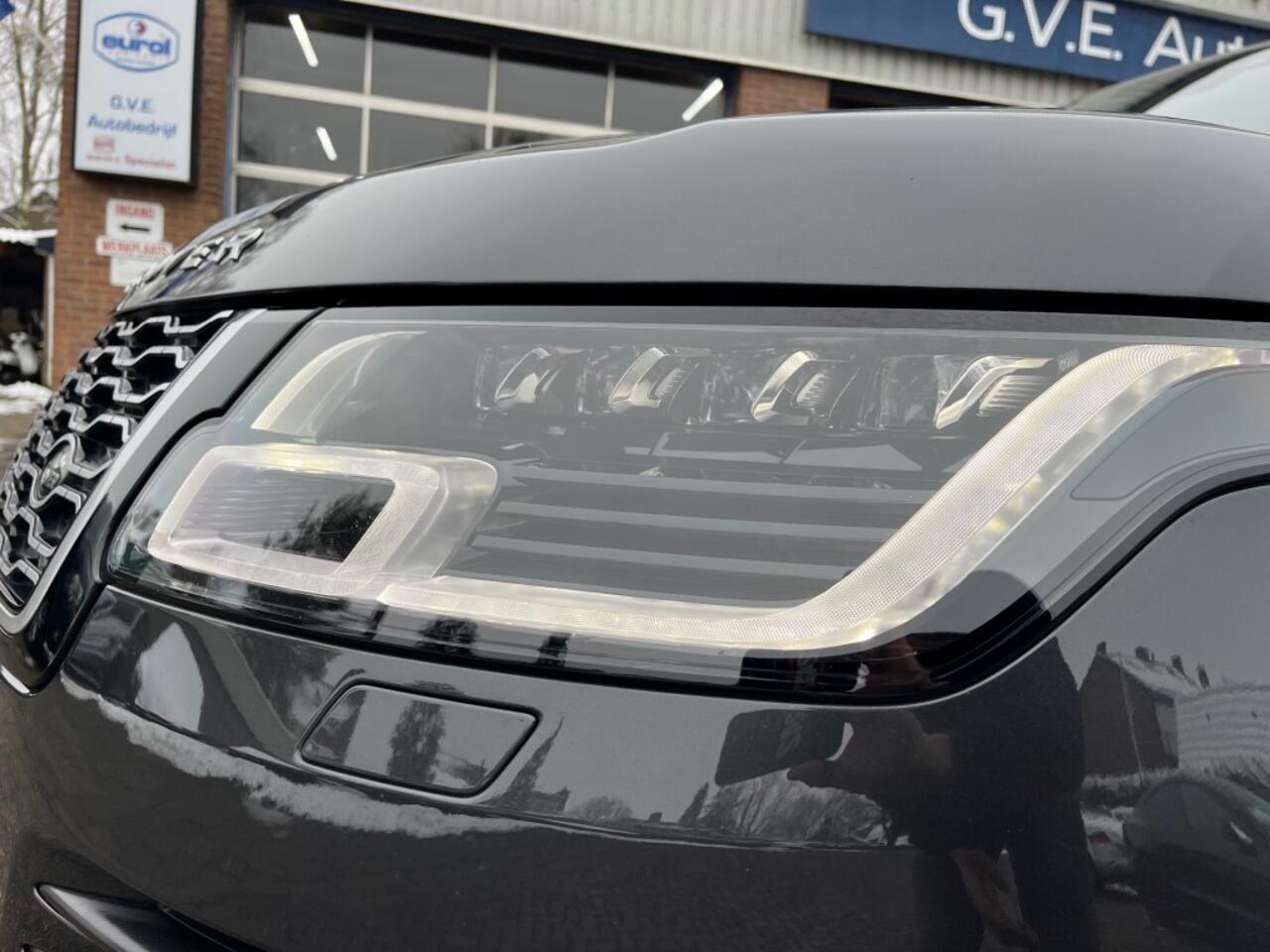 Land Rover RANGE ROVER 2.0 P400E NL AUTO,SFEER VERL,HUD,PANO.