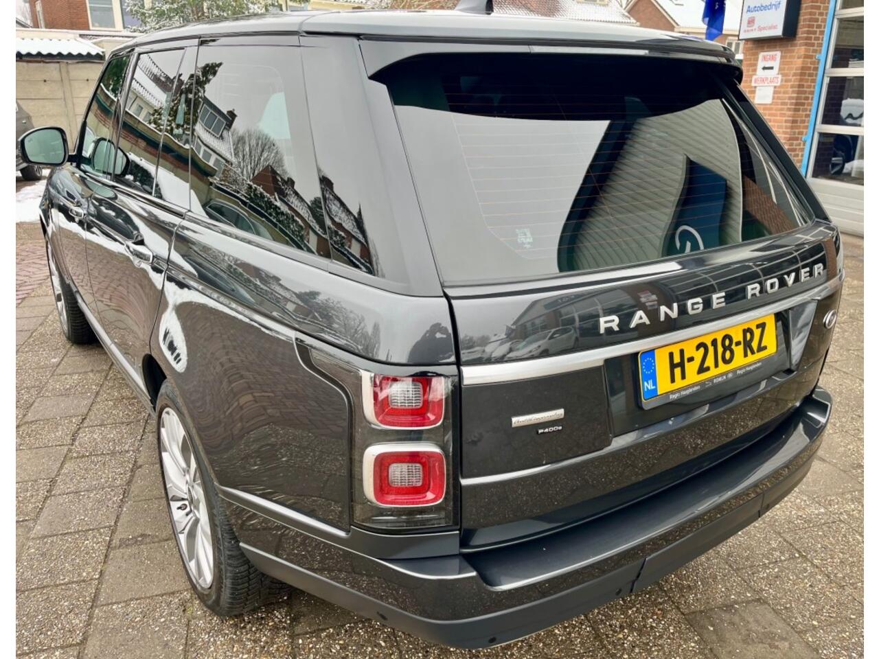 Land Rover RANGE ROVER 2.0 P400E NL AUTO,SFEER VERL,HUD,PANO.