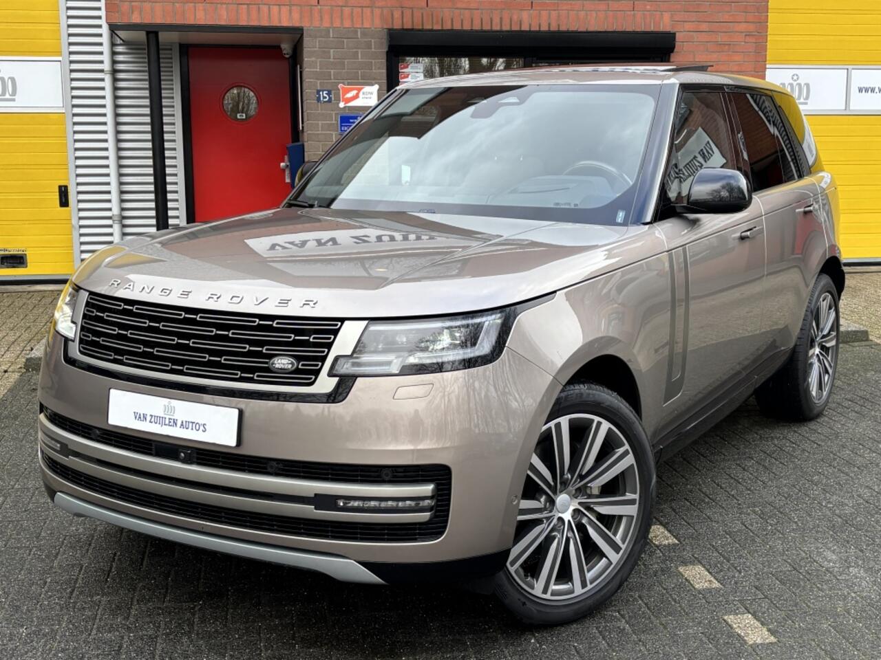 Land Rover RANGE ROVER Landrover D350 HSE MY23 Panorama Trekhaak Head-Up ACC Stoelvent