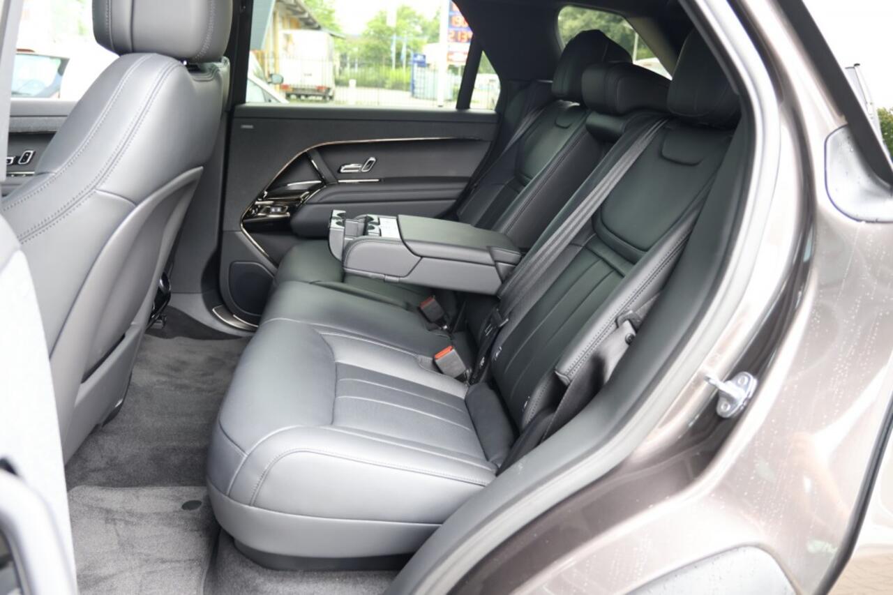 Land Rover RANGE ROVER P460E HSE*DYNAMIC*PANO*BLACKPACK*NL-AUTO*HUD*TREKHAAK