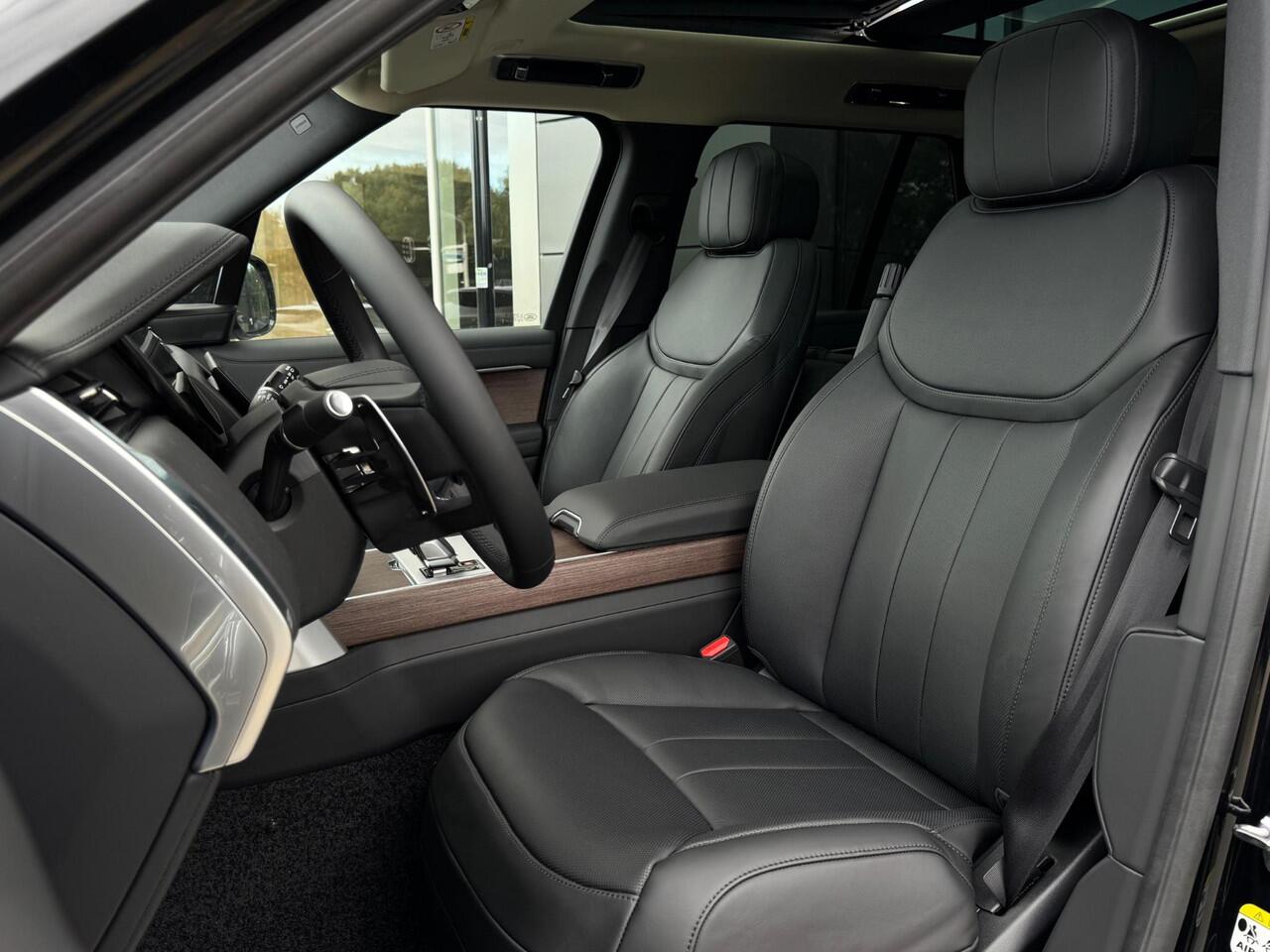 Land Rover RANGE ROVER P460e SE PHEV | 4 Wheel Steering | Soft Close | 22''