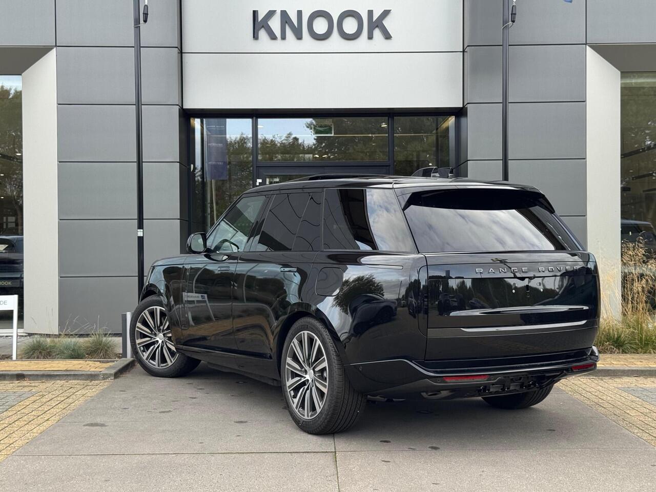 Land Rover RANGE ROVER P460e SE PHEV | 4 Wheel Steering | Soft Close | 22''