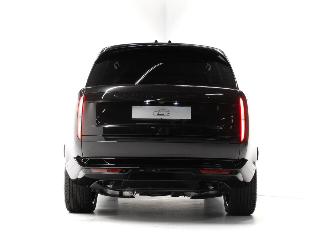 Land Rover RANGE ROVER Range Rover P460e HSE Black Edition - Black Wheels - Black Pack