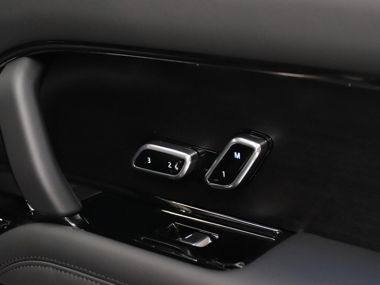 Land Rover RANGE ROVER P530 SV INTERPRID