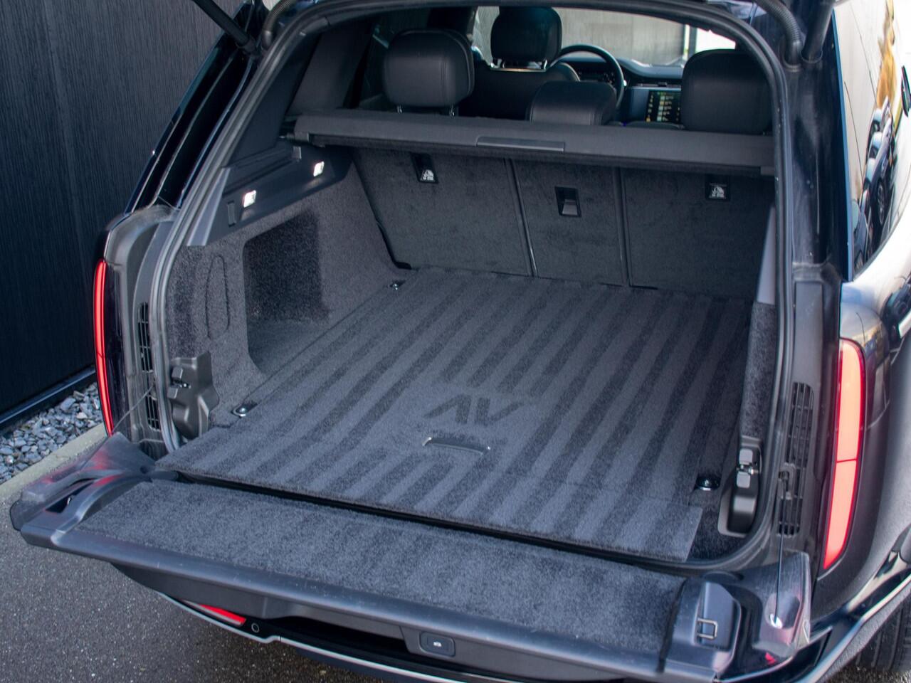 Land Rover RANGE ROVER 3.0 P460e HSE PHEV l Massage l Schuif-/kantel Pano l Stoelventilatie l Soft Close l Trekhaak l