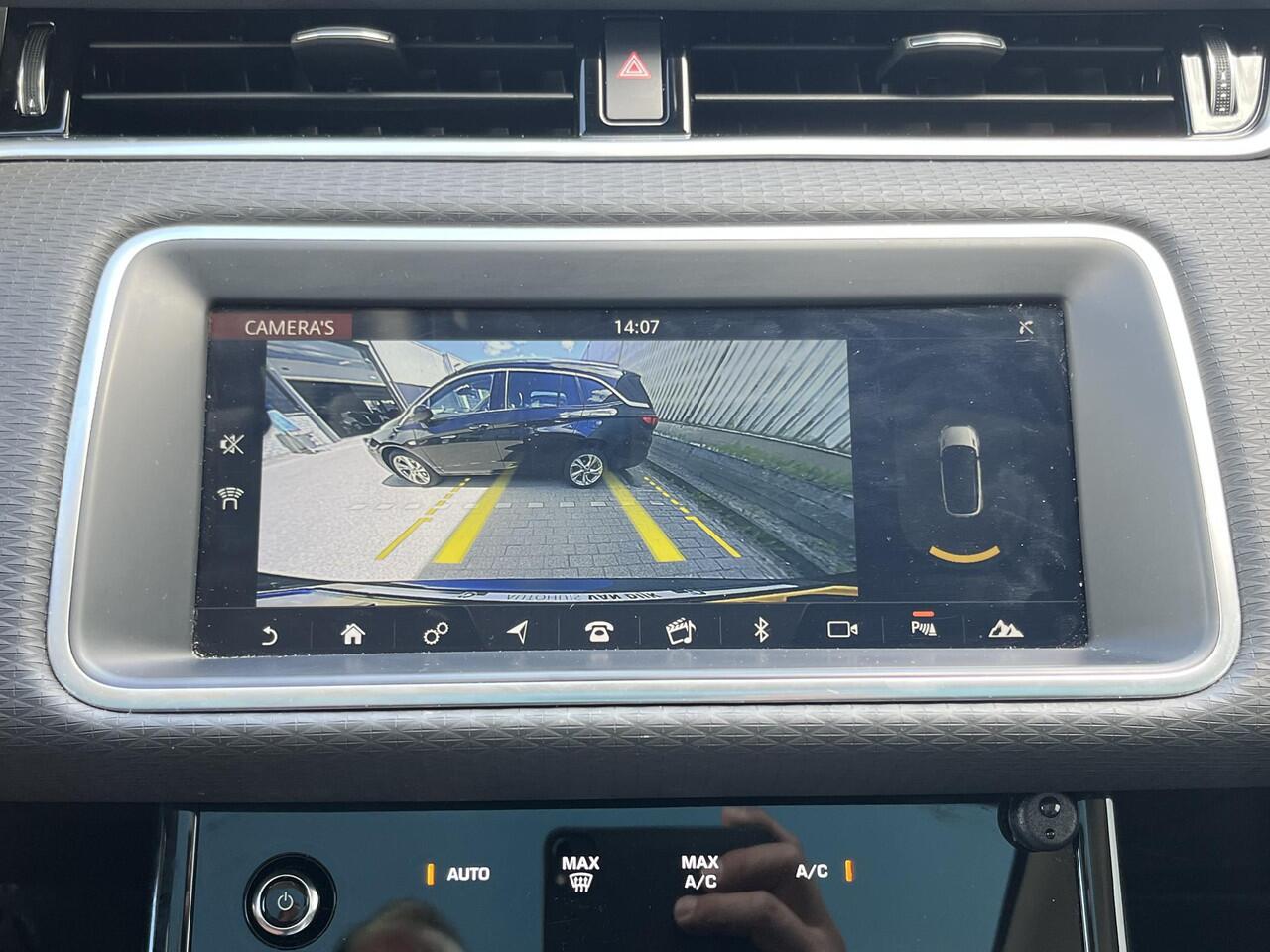 Land Rover RANGE ROVER EVOQUE 2.0 P200 SE Voll. Historie | PanoramaDak / Leder / Black pack