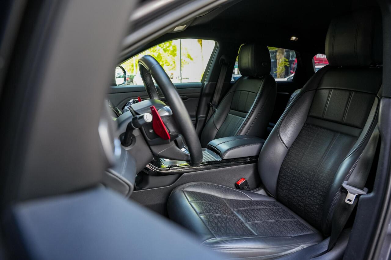 Land Rover RANGE ROVER EVOQUE 2.0 P300 AWD R-Dynamic HSE 360 cam Meridian Leer ACC HUD Keyless