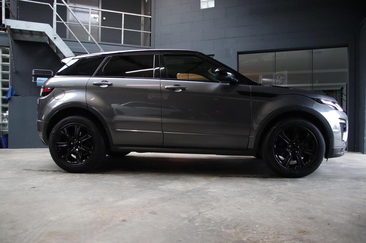 Land Rover RANGE ROVER EVOQUE 2.0 TD4 AWD HSE R-Dynamic PANO