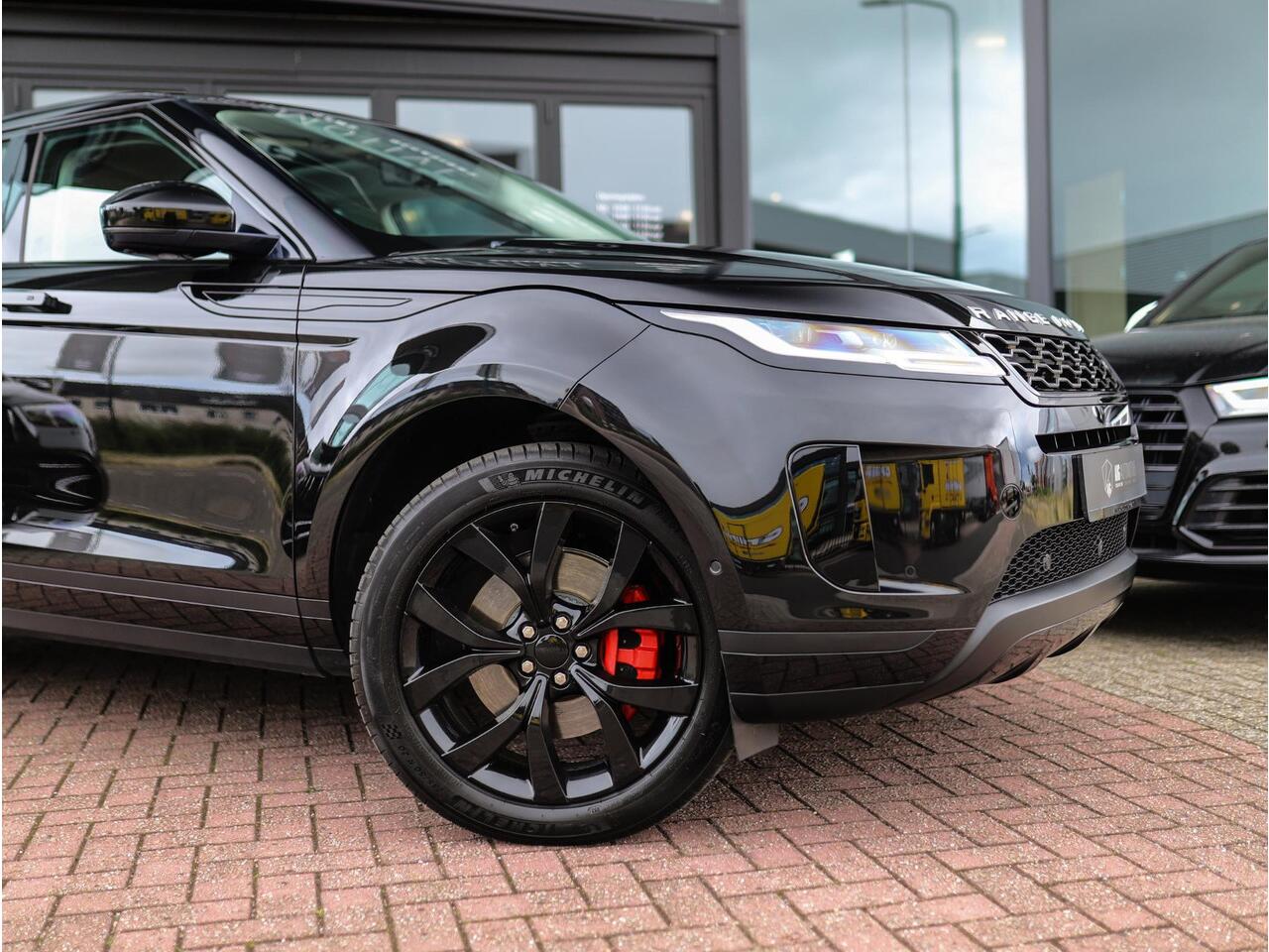 Land Rover RANGE ROVER EVOQUE 2.0 P250 AWD R-Dynamic SE | Stoel/Stuurverw. | 360° Camera | Pano