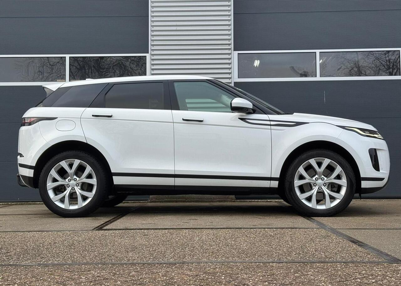 Land Rover RANGE ROVER EVOQUE 2.0 D150 AWD R-Dynamic |Trekhaak |Sfeer |Meridian