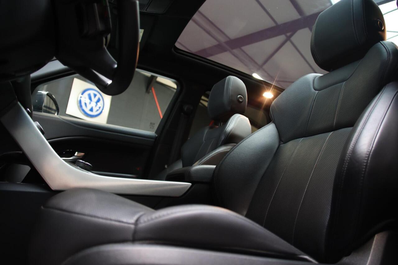 Land Rover RANGE ROVER EVOQUE 2.0 TD4 AWD HSE R-Dynamic PANO