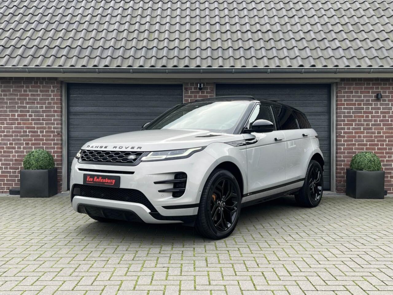 Land Rover RANGE ROVER EVOQUE P300E R Dynamic HSE AWD Black Pano 360 Keyless
