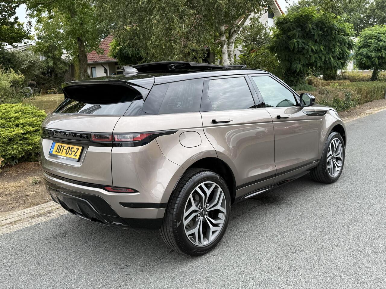 Land Rover RANGE ROVER EVOQUE 2.0 P250 AWD R-Dynamic SE PanooLeder