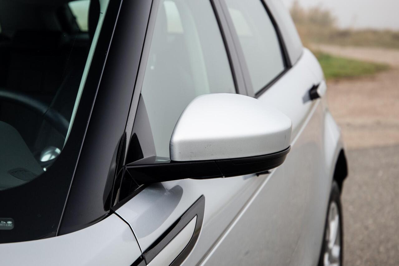 Land Rover RANGE ROVER EVOQUE 1.5 P300e AWD S PLUG IN HYBRIDE / LEDER / ADAPTIVE CRUISE / CARPLAY