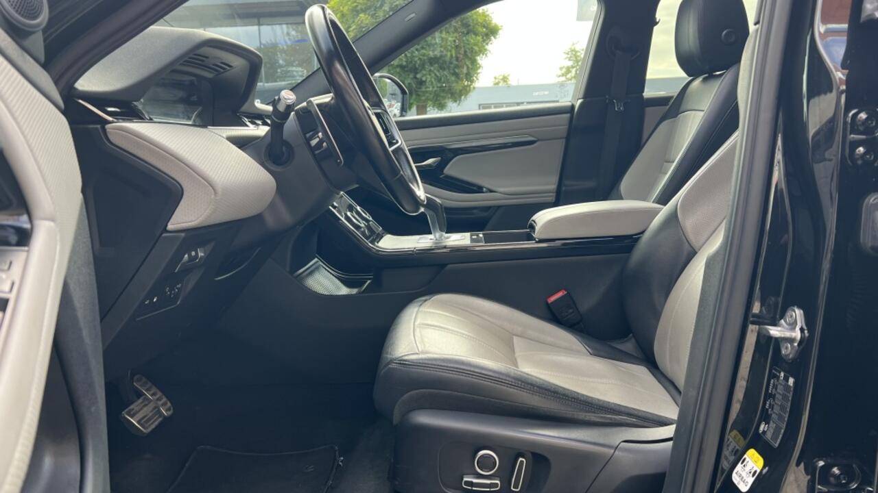 Land Rover RANGE ROVER EVOQUE 1.5 P300e AWD R-D S