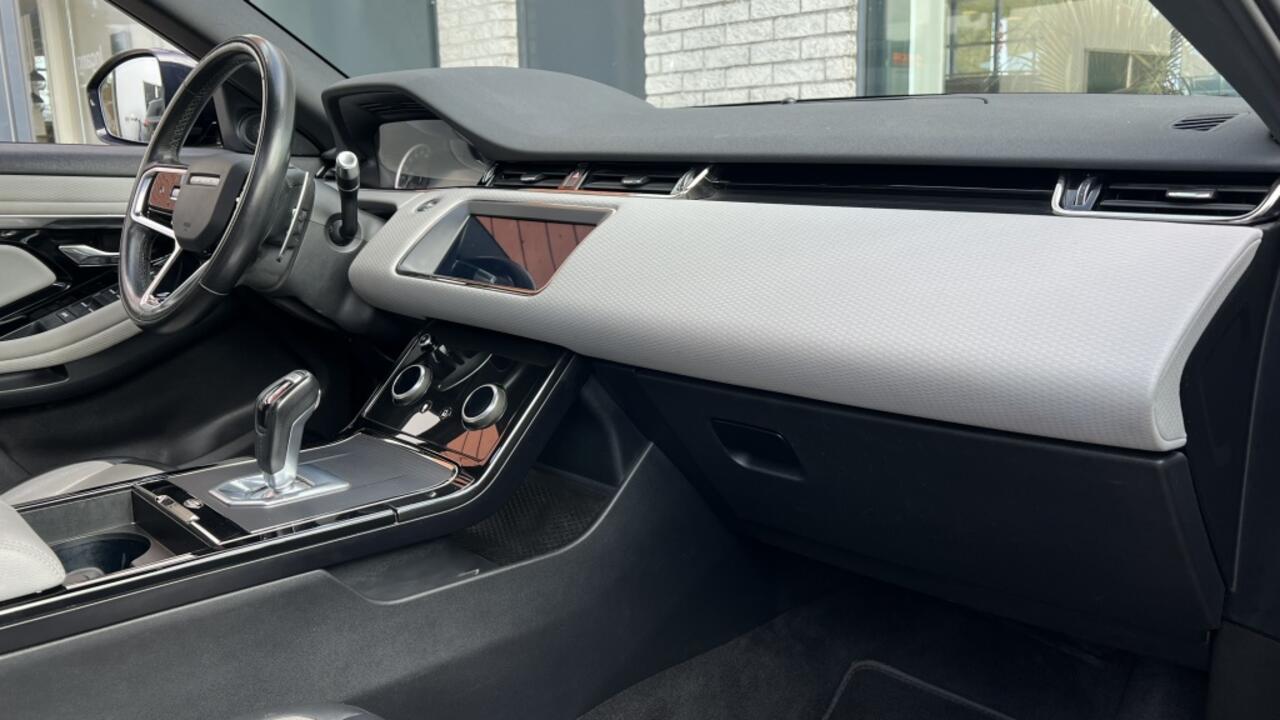 Land Rover RANGE ROVER EVOQUE 1.5 P300e AWD R-D S