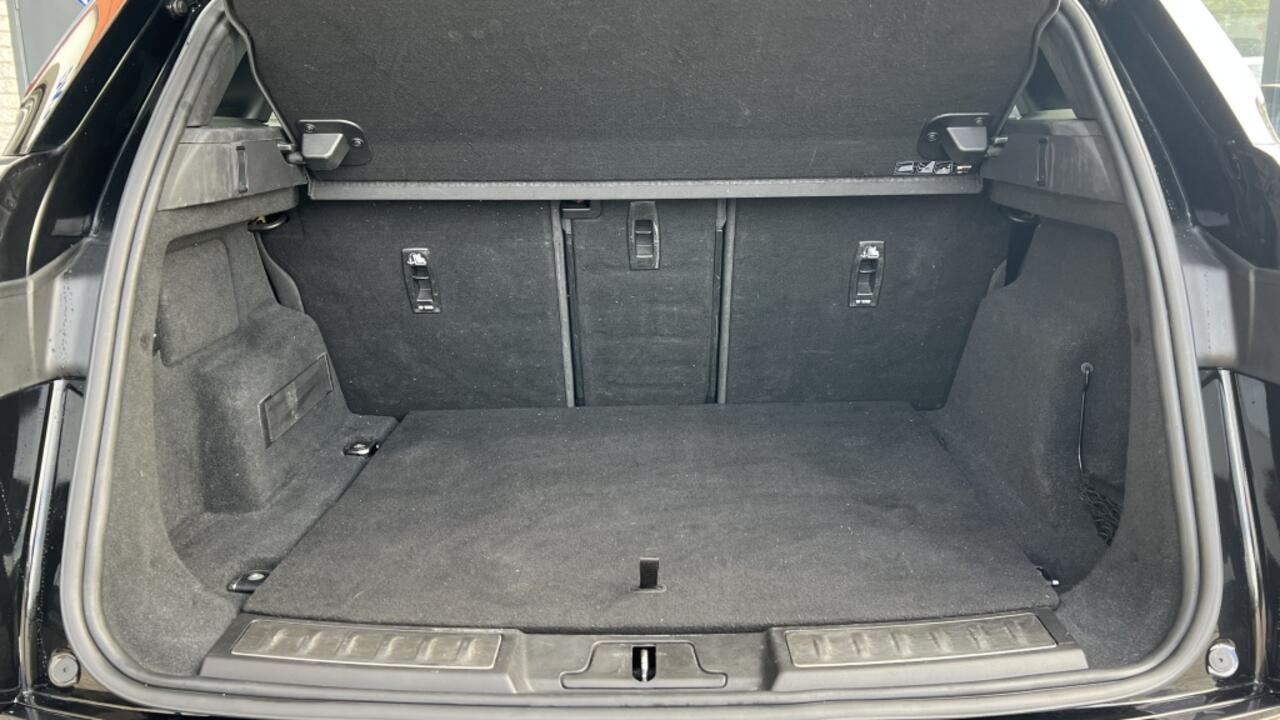 Land Rover RANGE ROVER EVOQUE 1.5 P300e AWD R-D S