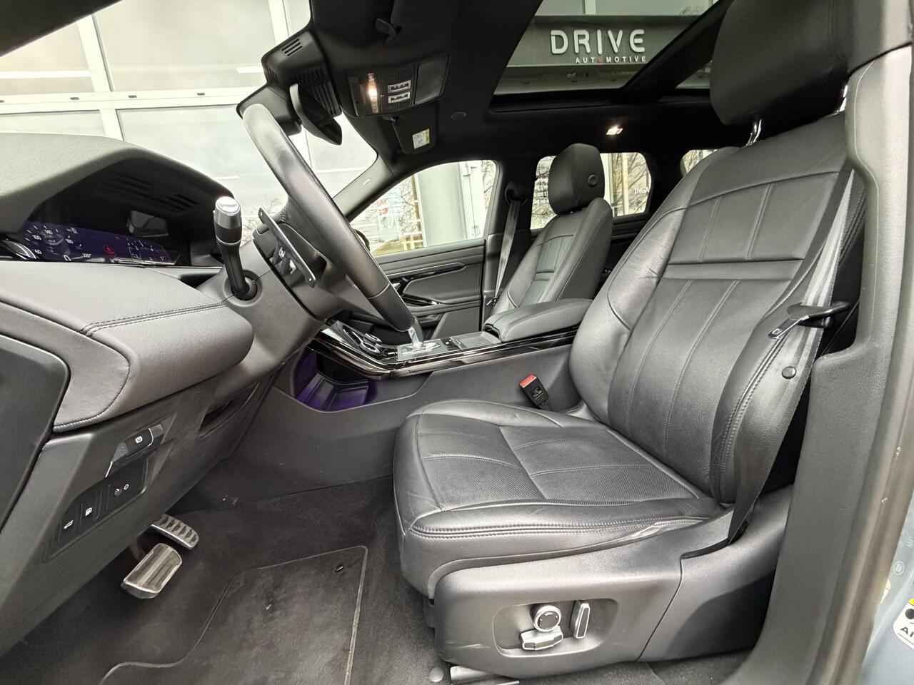 Land Rover RANGE ROVER EVOQUE 1.5 P300e AWD R-Dynamic SE Black Style|Schuif/kantel dak|Meridian|Sfeer|Winterpakket