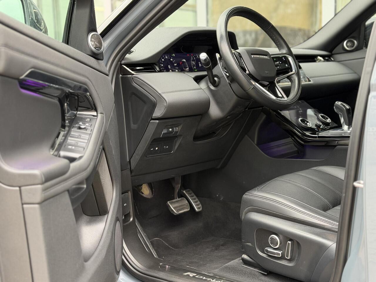 Land Rover RANGE ROVER EVOQUE 1.5 P300e AWD R-Dynamic SE Black Style|Schuif/kantel dak|Meridian|Sfeer|Winterpakket