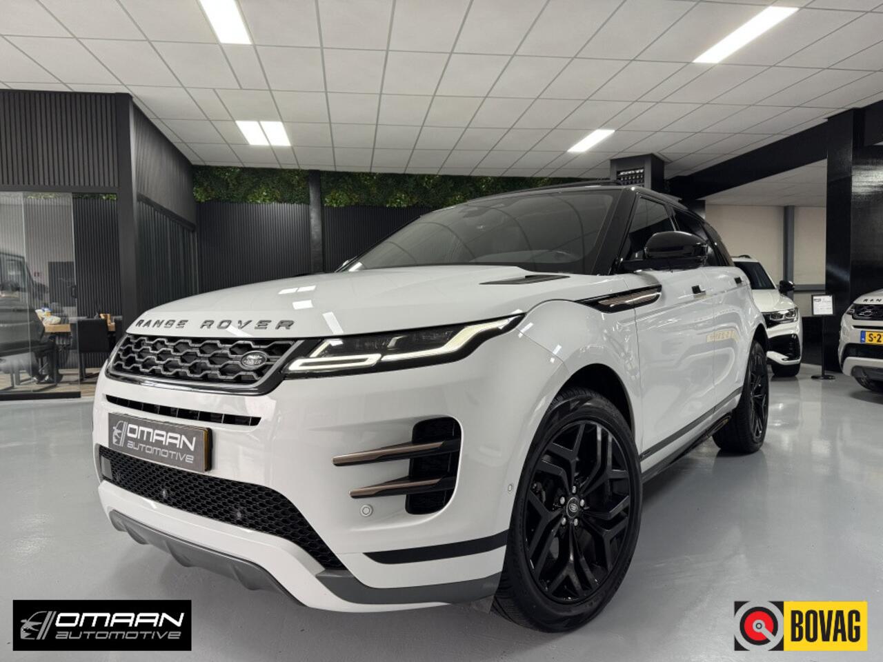 Land Rover RANGE ROVER EVOQUE 1.5 P300e AWD R-Dynamic HSE PANO