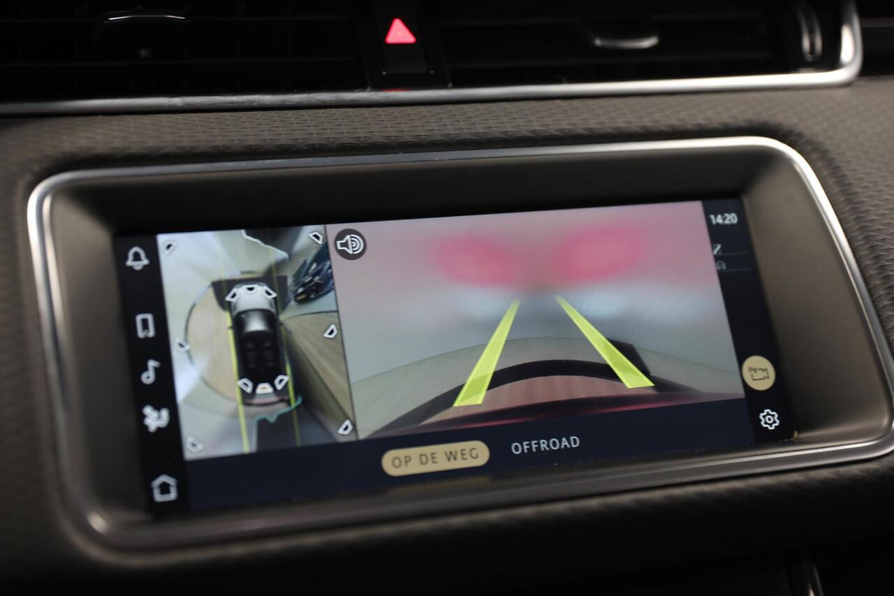 Land Rover RANGE ROVER EVOQUE 1.5 P300e AWD | Schuif- kanteldak | 360 Camera | Apple Carplay