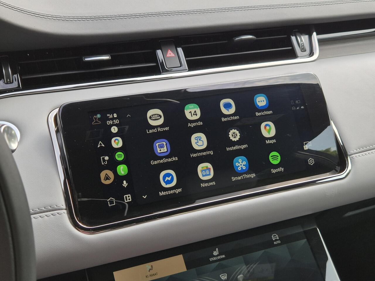 Land Rover RANGE ROVER EVOQUE AWD Autobiography PHEV Automaat / Schuif- en Kantel Dak / Lederen Bekleding / Elektrische Stoelen met Geheugen / Adaptief Cruise Control / Stoelventilatie / Meridian Premium Audio / Stuur-, Stoel en Achterbankverwarming / Elektrische Achterklep / Achterui
