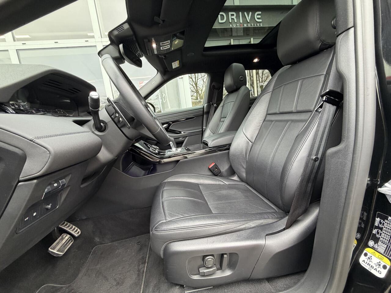 Land Rover RANGE ROVER EVOQUE 1.5 P300e AWD R-Dynamic SE Black Style|Schuif/kantel dak|Meridian|Sfeer|Winterpakket