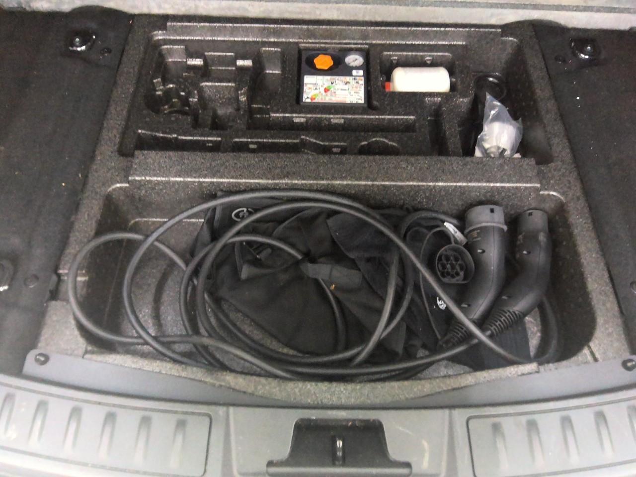 Land Rover RANGE ROVER EVOQUE 1.5 P300e AWD R-Dynamic SE