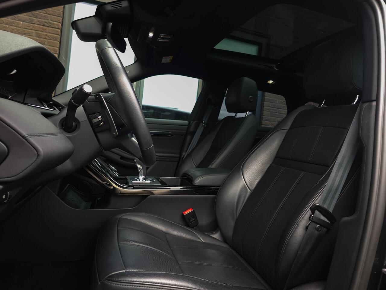Land Rover RANGE ROVER EVOQUE 1.5 P300e AWD R-Dynamic SE | Pano | Meridian | Memory | Side |