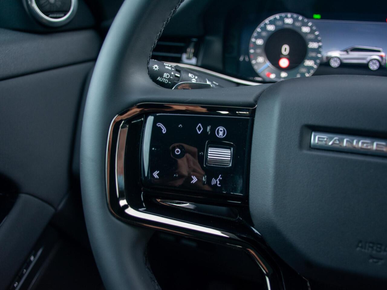 Land Rover RANGE ROVER EVOQUE 1.5 P270e PHEV AWD Dynamic SE l Facelift l Black Pack l Panorama dak l Adapt. Cruise l 360 Camera l 20"
