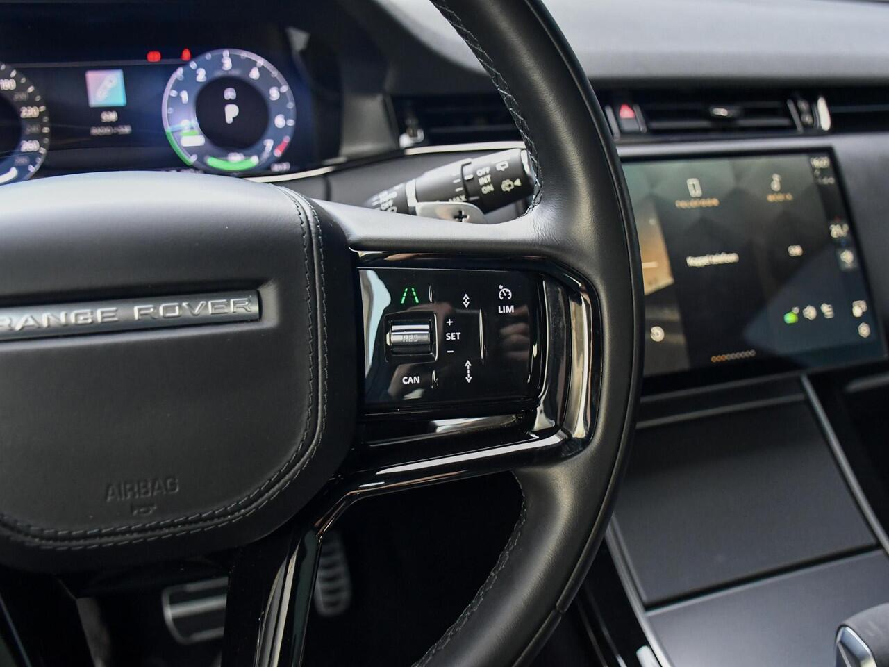 Land Rover RANGE ROVER EVOQUE 1.5 P300e PHEV AWD Dynamic HSE Facelift l Black Pack l Pano dak l Adapt. Cruise l 20" l Carplay