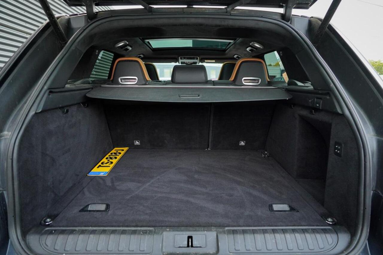 Land Rover RANGE ROVER SPORT 5.0 V8 SVR 575 PK / SVO Lak / Pano / Alcantara / Carbon / Trekhaak