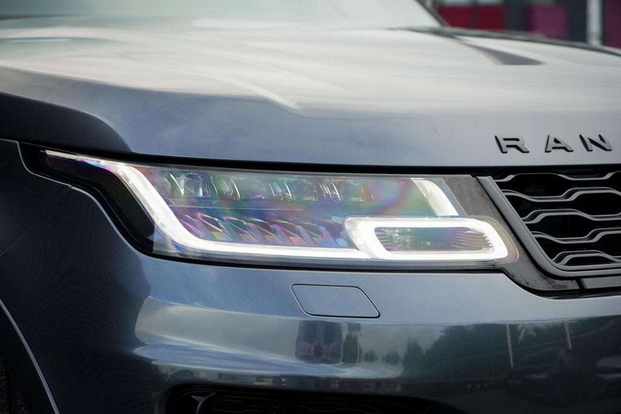 Land Rover RANGE ROVER SPORT 5.0 V8 SVR 575 PK / SVO Lak / Pano / Alcantara / Carbon / Trekhaak