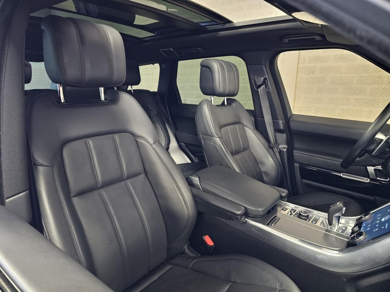 Land Rover RANGE ROVER SPORT 2.0 P400e HSE Autobiography Géén Afleverkosten