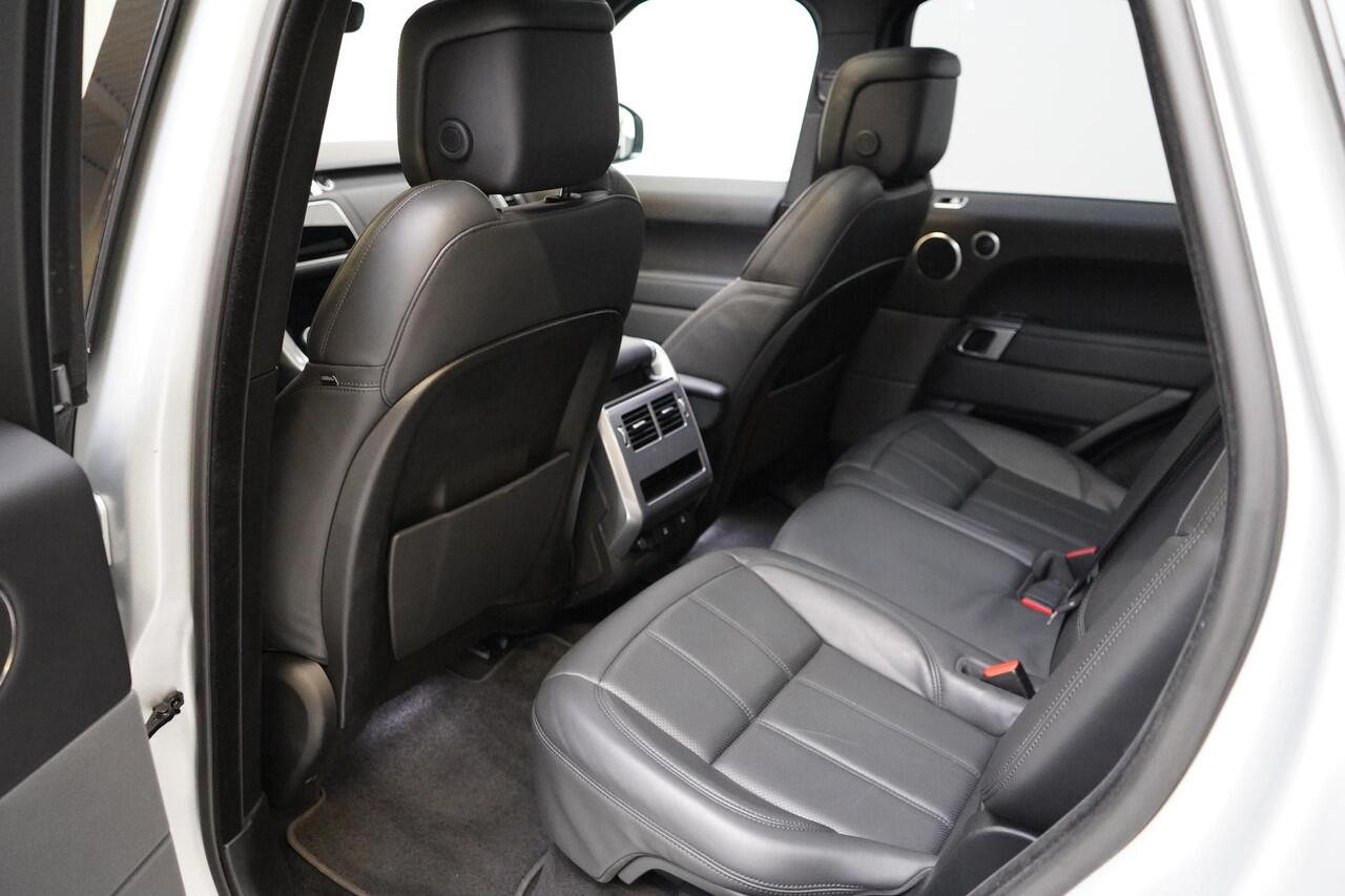 Land Rover RANGE ROVER SPORT 2.0 P400e 404pk HSE Dynamic | Panoramadak | Luchtvering | Memory | Speciale lak | Zwart optiek