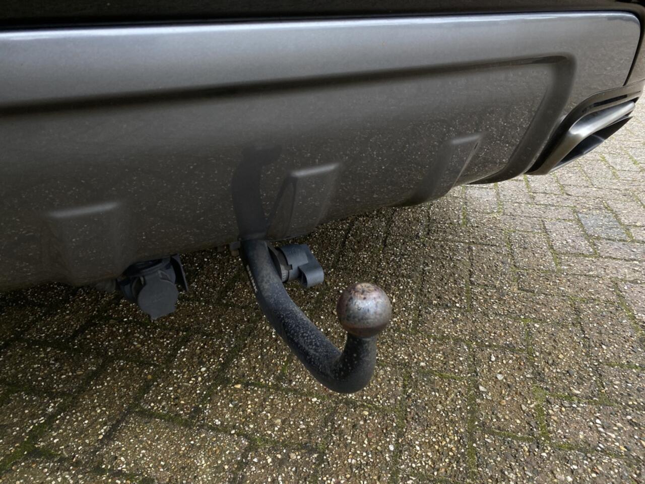 Land Rover RANGE ROVER SPORT 2.0 P400e HSE Dyn.