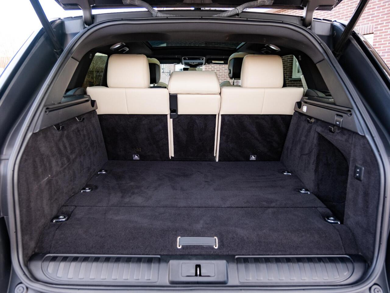 Land Rover RANGE ROVER SPORT 2.0 Si4 HSE P400e Dynamic MY21 | Panodak | Meridian Surround | Volleder | Matrix LED | CarPlay | LaneAssist | Adap Cruise | Camera | Black pack | Luchtvering | Memory | Etc.. JLR- dealer onderhouden