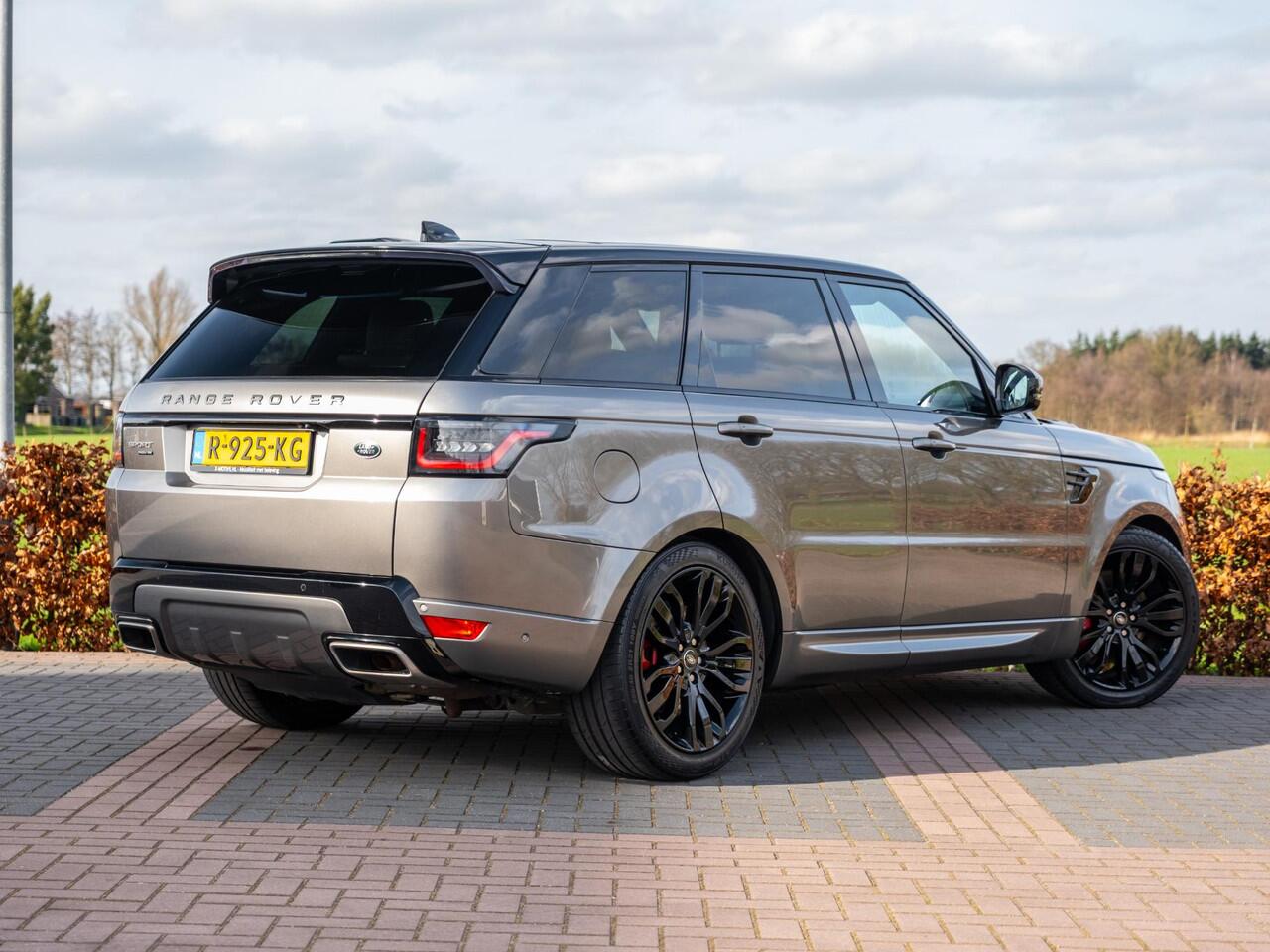 Land Rover RANGE ROVER SPORT 2.0 Si4 HSE P400e Dynamic MY21 | Panodak | Meridian Surround | Volleder | Matrix LED | CarPlay | LaneAssist | Adap Cruise | Camera | Black pack | Luchtvering | Memory | Etc.. JLR- dealer onderhouden