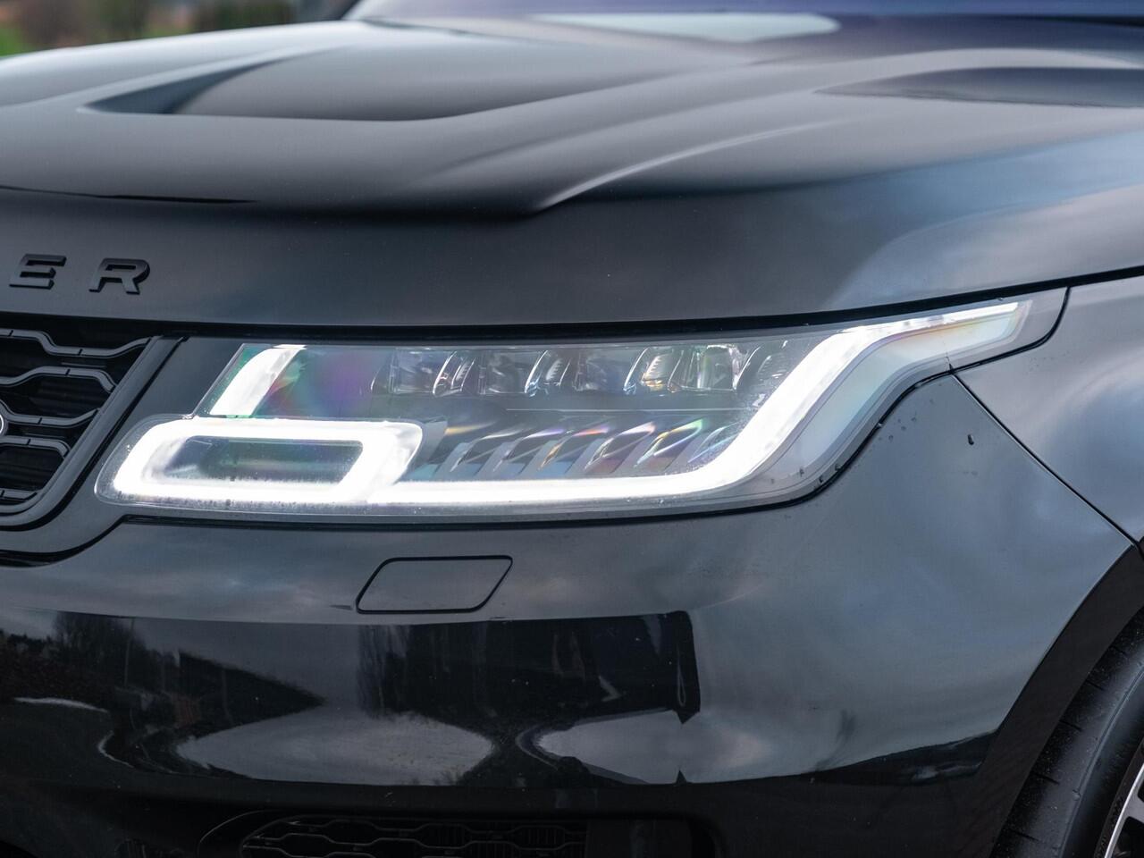 Land Rover RANGE ROVER SPORT P400 HSE Dynamic | 23" Urban LM | Volleder | Carbon pack | Carbon SVR motorkap | Uitlaatstyling SVR | CarPlay | LaneAssist | Stuurverw | Matrix Led | Etc..