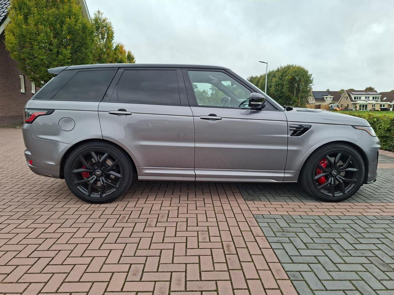 Land Rover RANGE ROVER SPORT P575 SVR Carbon Edition 5.0 V8 Supercharged | Panoramadak | Meridian Surround | 2 eig | Onlangs onderhoud gehad