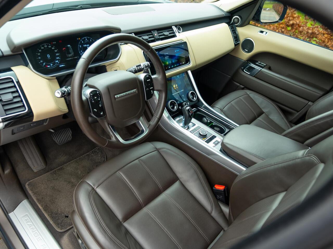 Land Rover RANGE ROVER SPORT 3.0 P360 MHEV HST | Volleder Exclusive | CarPlay | LaneAssist | Stuurverw | Matrix Led | Black pack | uitklapbare instap dorpel | Etc.. 45000km!