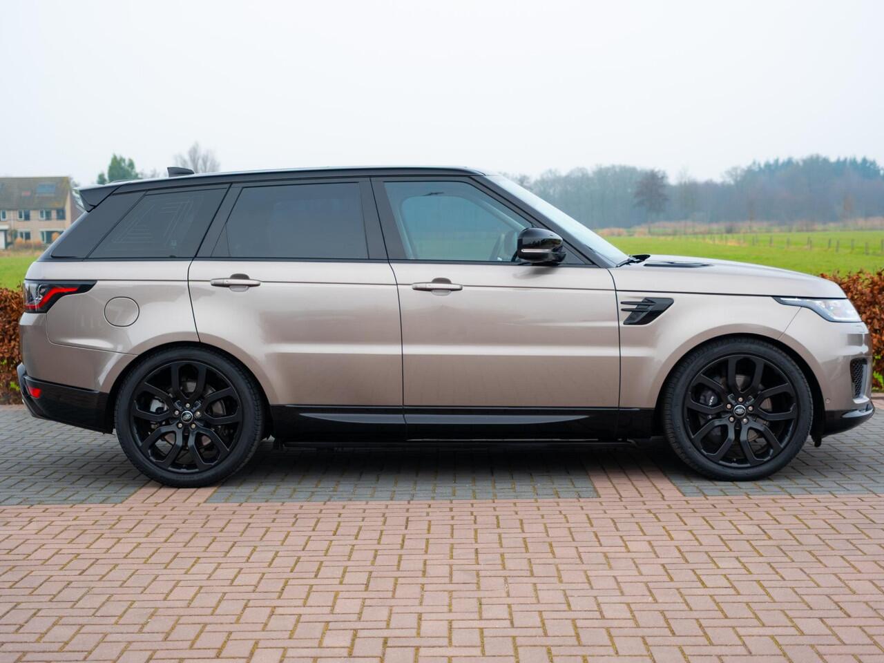Land Rover RANGE ROVER SPORT 3.0 P360 MHEV HST | Volleder Exclusive | CarPlay | LaneAssist | Stuurverw | Matrix Led | Black pack | uitklapbare instap dorpel | Etc.. 45000km!